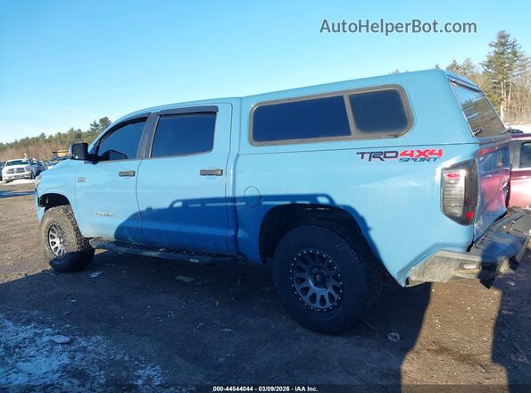 5TFDY5F1XLX877341 2020 TOYOTA TUNDRA Синий Панорамный вид салона 360°