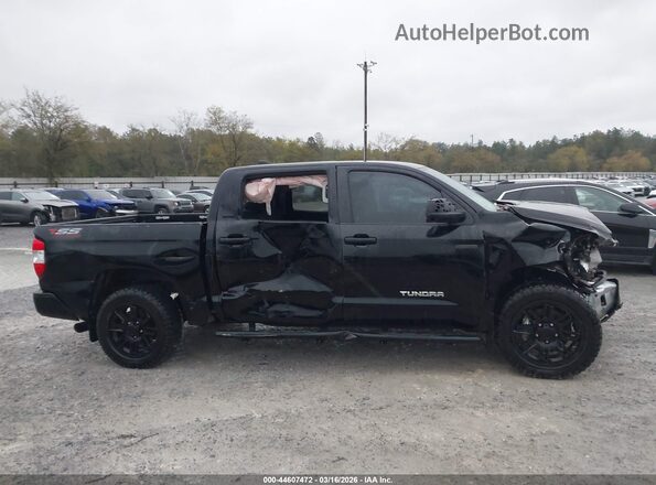 5TFDY5F1XMX015853 2021 TOYOTA TUNDRA Черный Вид задней части салона