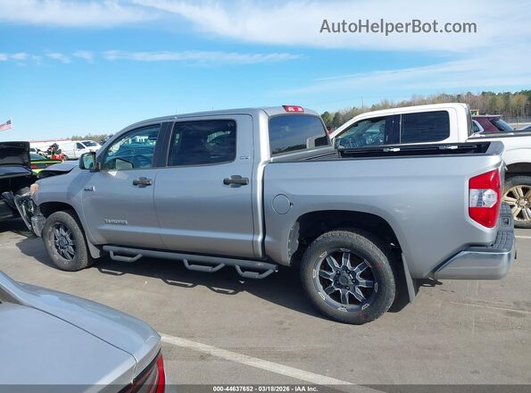 5TFEW5F15GX211486 2016 TOYOTA TUNDRA Silver Панорамний вид салону 360°