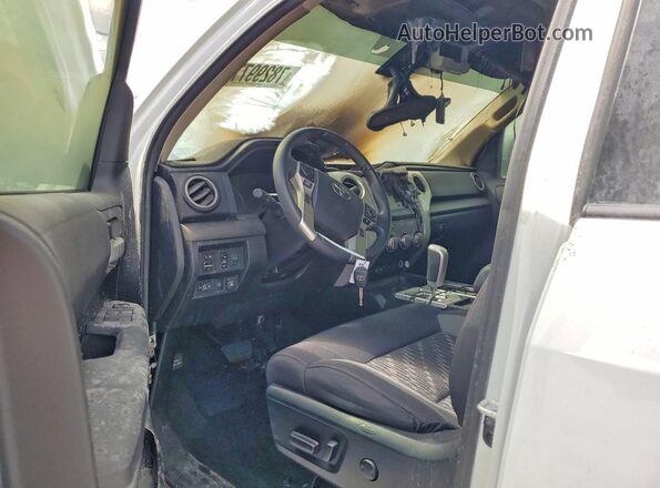5TFEY5F18MX279805 2021 TOYOTA TUNDRA White Widok deski rozdzielczej