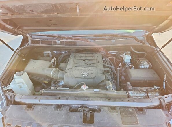 5TFEY5F1XMX297982 2021 TOYOTA TUNDRA Gray Widok wnętrza z tyłu