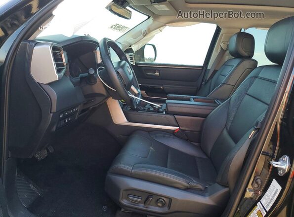5TFJA5BC1NX001064 2022 TOYOTA LIMITED Черный Вид салона спереди