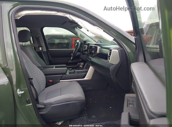 5TFLA5AB2NX009448 2022 TOYOTA TUNDRA Green Front interior view