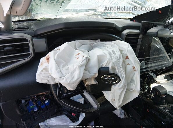 5TFLA5DB2RX169072 2024 TOYOTA TUNDRA Gray Widok tylnych siedzeń