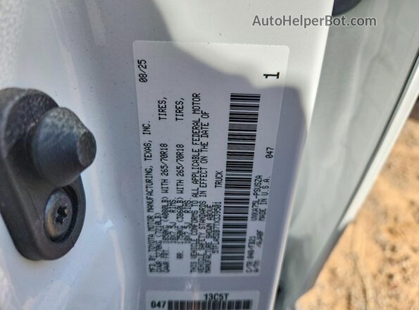 5TFLA5DB7TX339501 2026 TOYOTA TUNDRA White Widok komory silnika