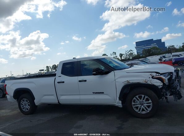 5TFLA5GD0SX003930 2025 TOYOTA TUNDRA Белый Вид задней части салона
