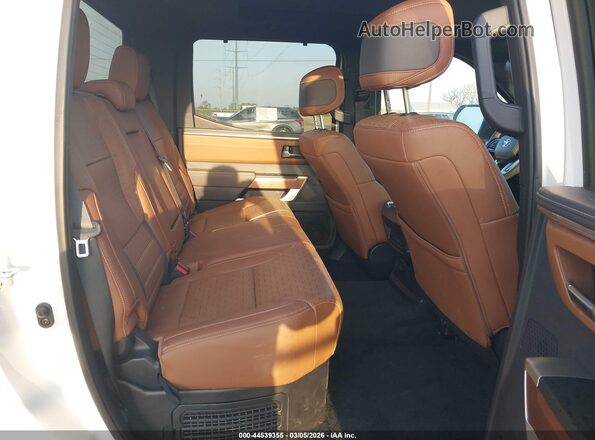 5TFMC5DB6SX111552 2025 TOYOTA TUNDRA HYBRID Белый Вид наклейки с VIN-кодом