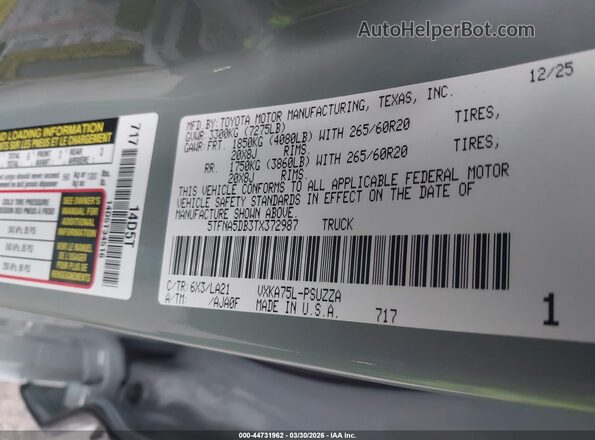 5TFNA5DB3TX372987 2026 TOYOTA TUNDRA Gray Vista del compartimento del motor