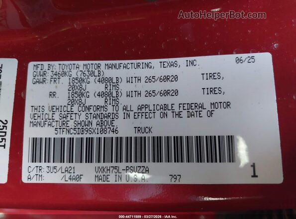 5TFNC5DB9SX108746 2025 TOYOTA TUNDRA HYBRID Red Vista del compartimento del motor