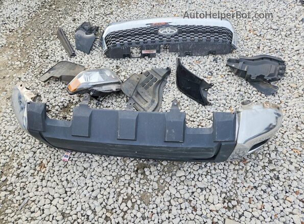5TFRY5F18MX284827 2021 TOYOTA TUNDRA Black Widok komory silnika