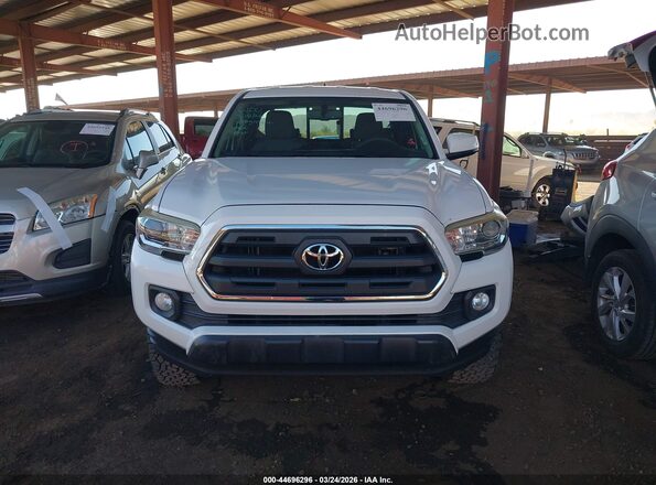 5TFRZ5CN2HX028080 2017 TOYOTA TACOMA White 