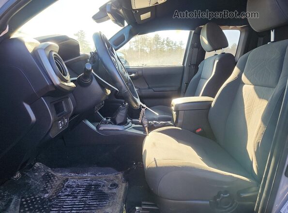 5TFSZ5AN2KX187967 2019 TOYOTA TACOMA Серебряный 