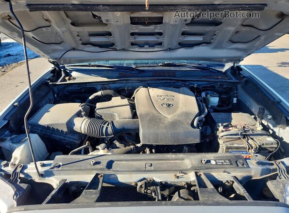 5TFSZ5AN2KX187967 2019 TOYOTA TACOMA Серебряный 