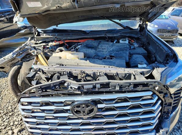 5TFVC5DB6PX015660 2023 TOYOTA TUNDRA Gray Rear interior view