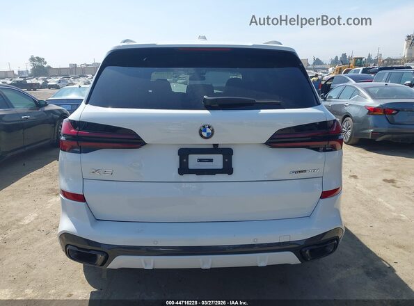 5UX13EU06S9W46157 2025 BMW X5 White 
