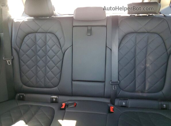 5UX13EU07R9U34264 2024 BMW X5 White უკანა სავარძლების ხედი