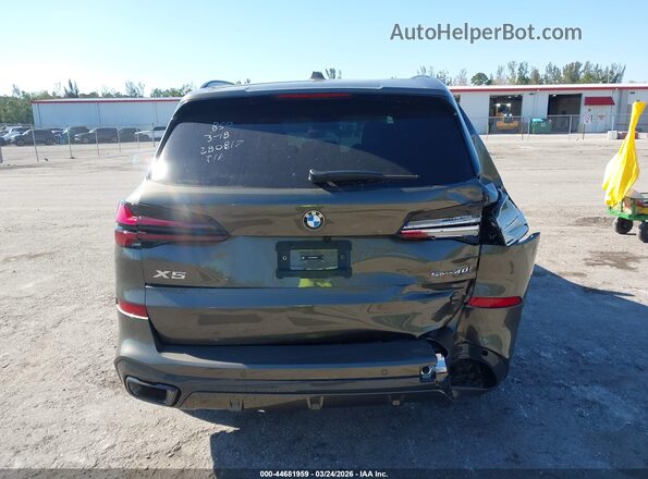 5UX13EU08T9280817 2026 BMW X5 Tan 