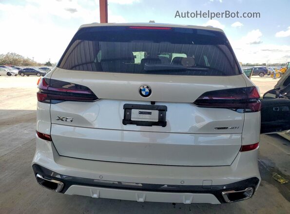 5UX13EU0XT9179844 2026 BMW X5 White Vista trasera
