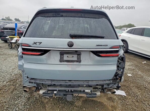 5UX23EM01P9N65305 2023 BMW X7 Silver უკანა ხედი