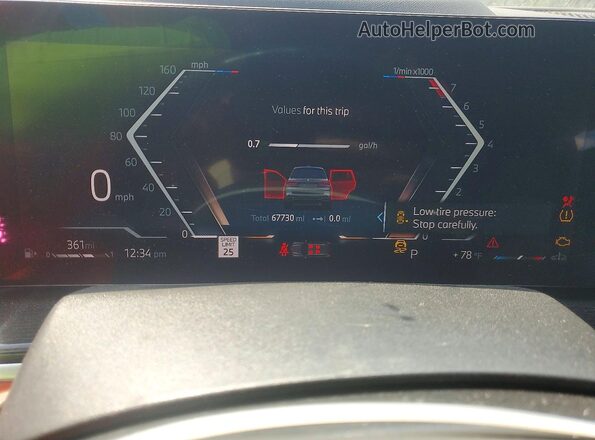5UX23EM01R9S23534 2024 BMW X7 Gray Widok zestawu wskaźników