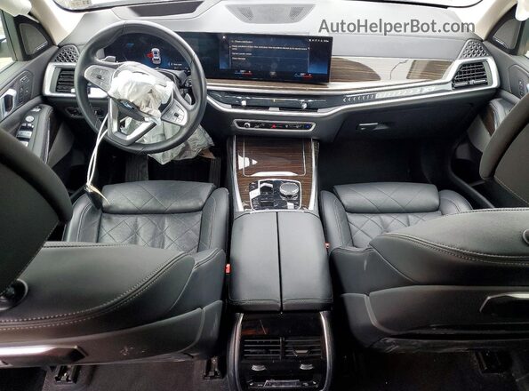 5UX23EM04P9P81391 2023 BMW X7 White წინა პანელის ხედი