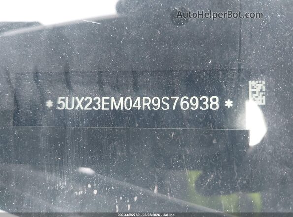 5UX23EM04R9S76938 2024 BMW X7 Gray 