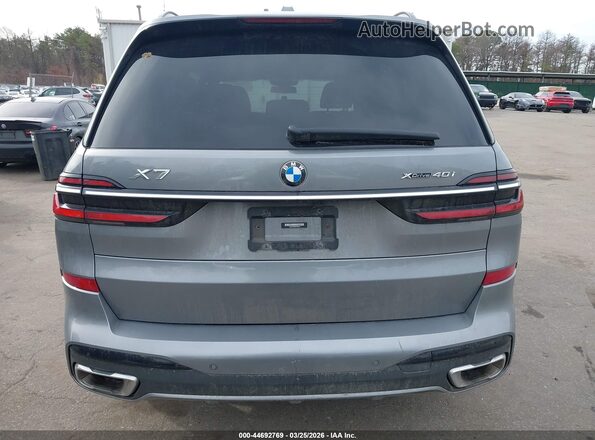 5UX23EM04R9S76938 2024 BMW X7 Gray 