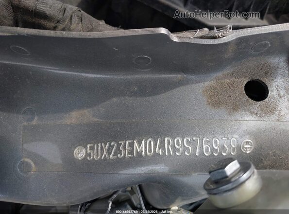 5UX23EM04R9S76938 2024 BMW X7 Gray 