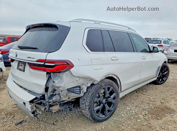 5UX23EM04R9W00499 2024 BMW X7 Белый 