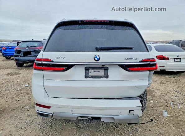 5UX23EM04R9W00499 2024 BMW X7 Белый 