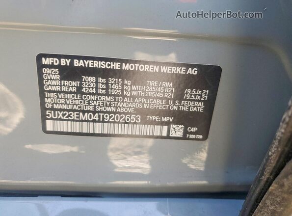 5UX23EM04T9202653 2026 BMW X7 Gray ძრავის განყოფილების ხედი