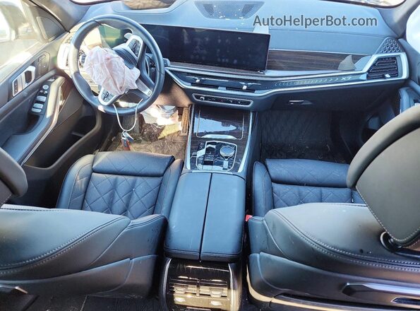 5UX23EM05S9X84485 2025 BMW X7 Blue წინა პანელის ხედი