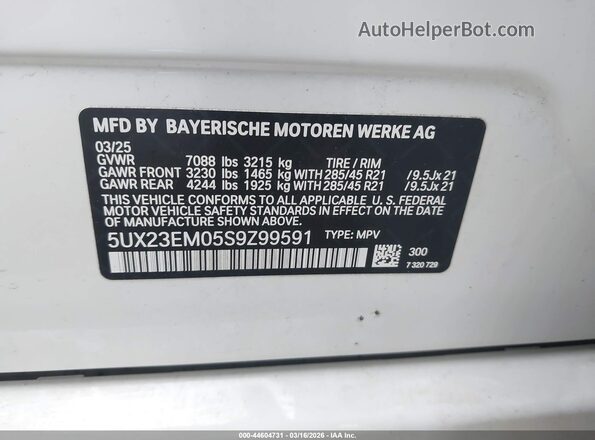 5UX23EM05S9Z99591 2025 BMW X7 White Շարժիչի բաժամունքի տեսք