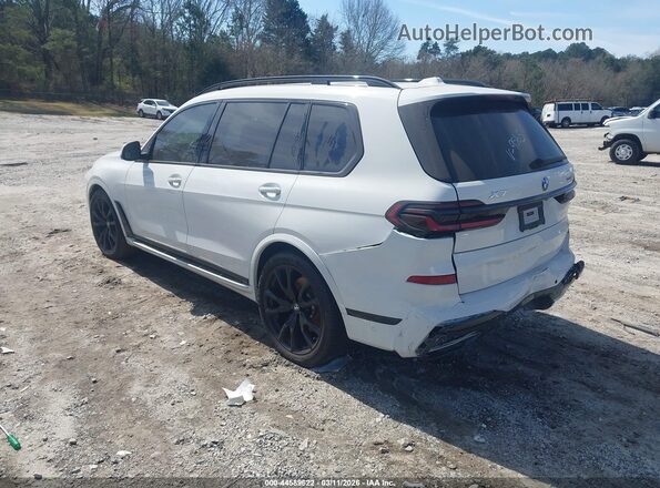 5UX23EM08R9T89565 2024 BMW X7 White 