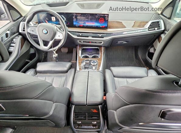 5UX23EM09R9S70570 2024 BMW X7 Blue 