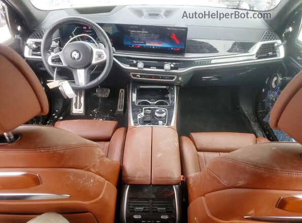 5UX23EM09R9V16078 2024 BMW X7 Black 