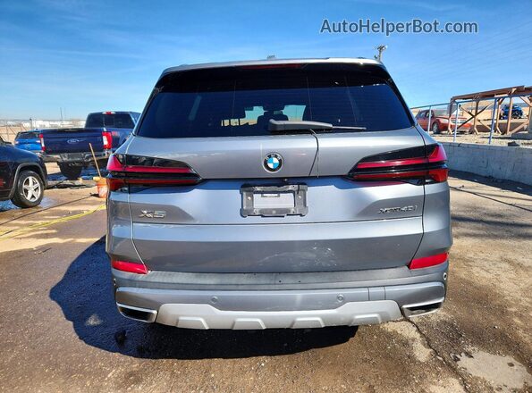 5UX23EU07R9S14286 2024 BMW X5 Silver უკანა ხედი