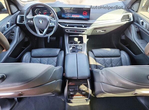 5UX23EU07R9S14286 2024 BMW X5 Silver წინა პანელის ხედი