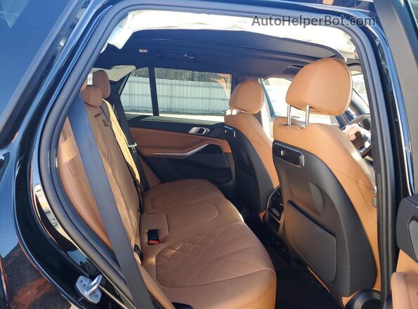 5UX23EU07S9Y68386 2025 BMW X5 Black Rear seats view