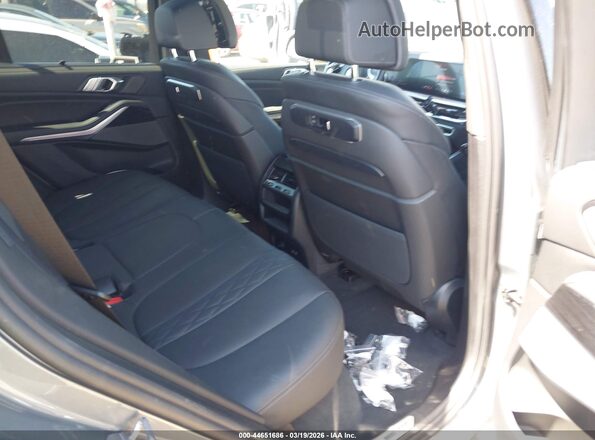 5UX23EU09R9S34412 2024 BMW X5 Gray Vista de la etiqueta del VIN