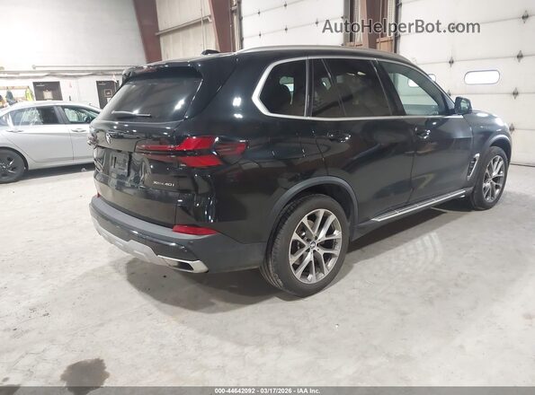 5UX23EU09T9101995 2026 BMW X5 Black Rear right