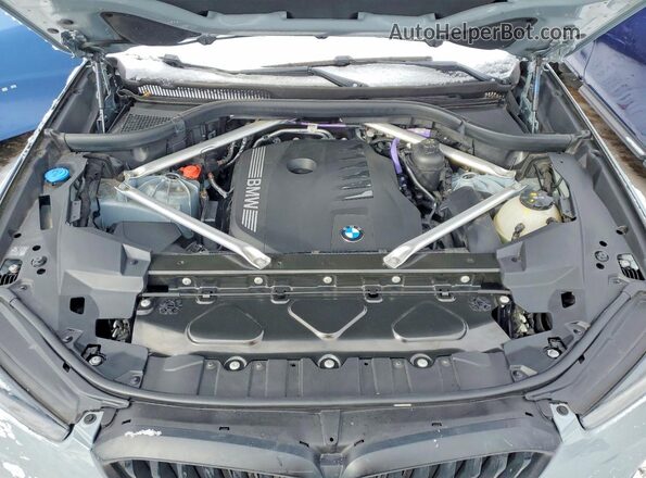 5UX23EU0XR9V97043 2024 BMW X5 Blue ძრავის განყოფილების ხედი