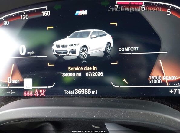5UX2V1C06M9F26017 2021 BMW X4 White Հետևի նստատեղերի տեսք
