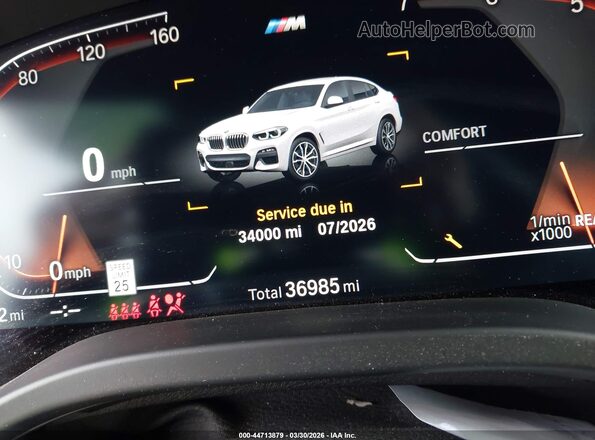 5UX2V1C06M9F26017 2021 BMW X4 White 
