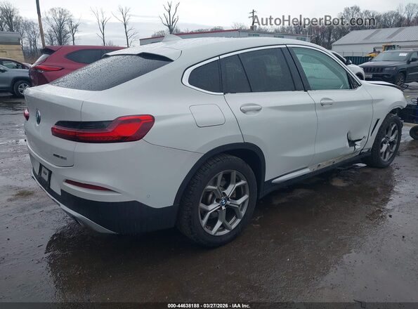 5UX2V1C06M9H19137 2021 BMW X4 White Հետևի աջ