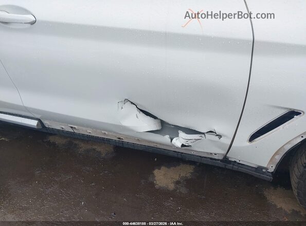 5UX2V1C06M9H19137 2021 BMW X4 White 