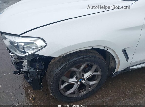 5UX2V1C06M9H19137 2021 BMW X4 White Դիմացի տեսք