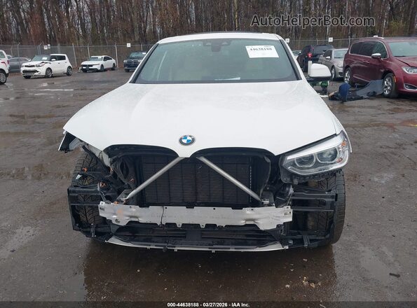 5UX2V1C06M9H19137 2021 BMW X4 White Սալոնի հետևի տեսք