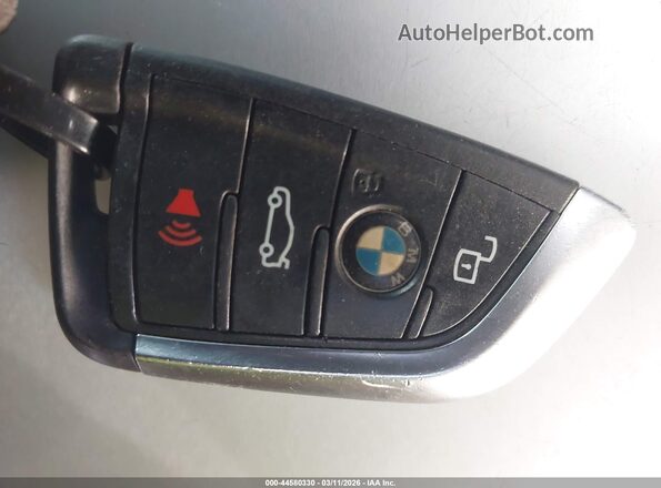 5UX2V1C08M9F13754 2021 BMW X4 Black Առջևի վահանակի տեսք