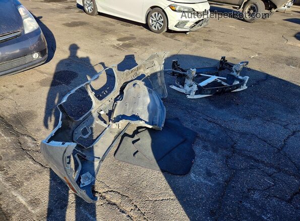 5UX2V5C03L9B17804 2020 BMW X4 Silver Widok naklejki z numerem VIN